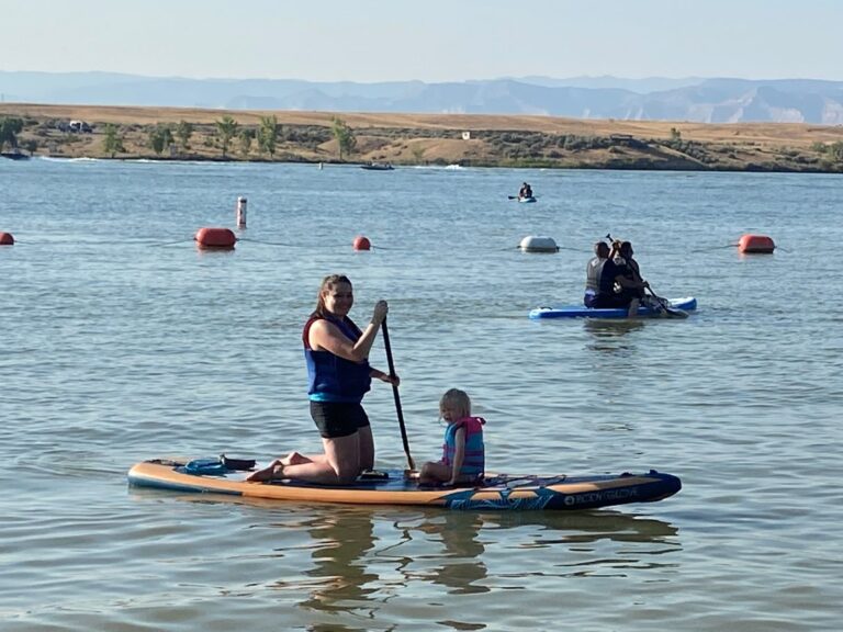 Family friendly paddleboarding in Denver